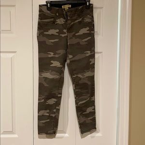 Camo pants